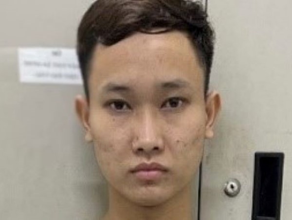 Bắt giữ đối tượng cướp giật điện thoại tại huyện Phúc Thọ