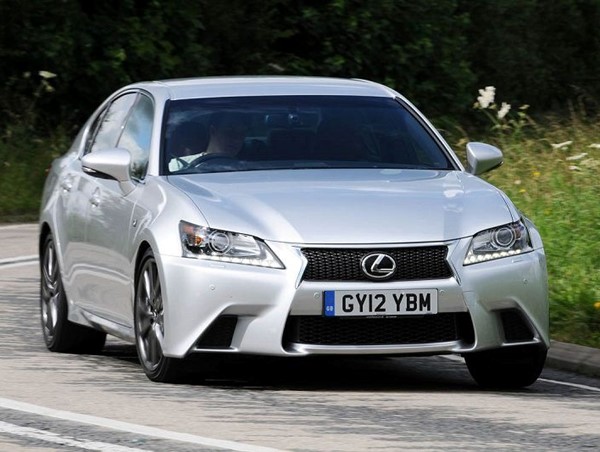 Toyota triệu hồi 22.965 xe Lexus nhập khẩu tại Trung Quốc