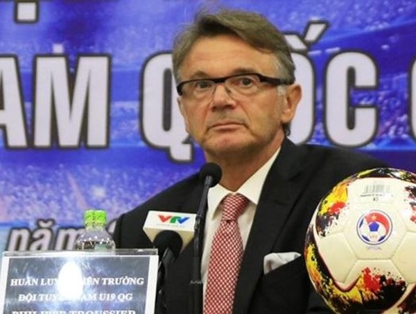 Chốt ngày tân HLV đội tuyển Việt Nam ra mắt