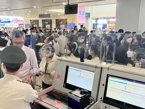 Mở rộng phạm vi thí điểm ứng dụng công nghệ xác thực sinh trắc học ngay khi hành khách làm thủ tục đi chuyến bay nội địa