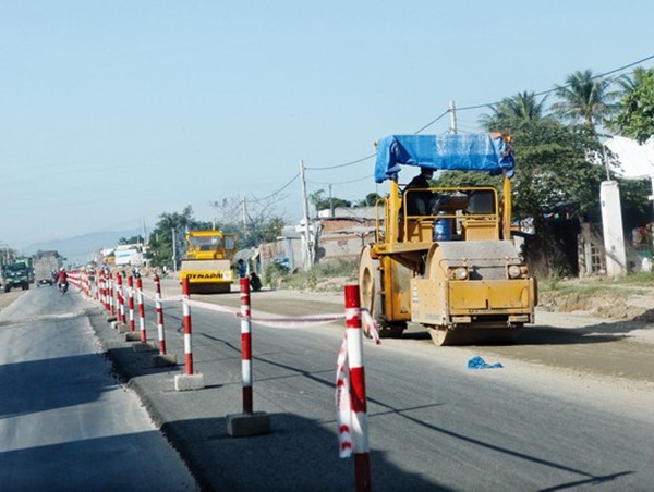 Tăng cường công tác quản lý, bảo dưỡng thường xuyên tuyến Quốc lộ 4C
