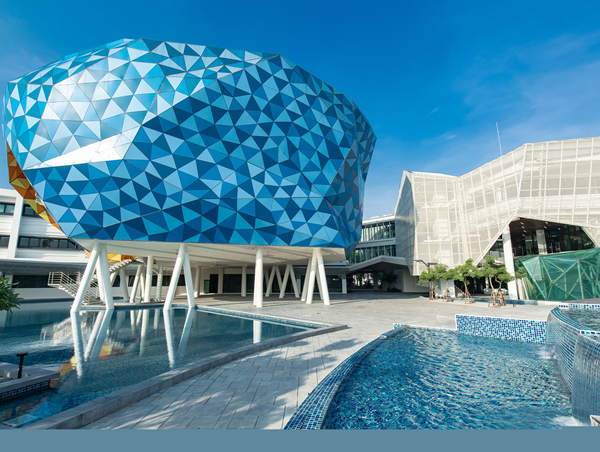 BUV đạt chứng nhận kiểm định toàn diện từ Cơ quan Đảm bảo Chất lượng Giáo dục Đại học Anh Quốc 