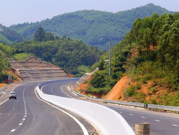 Gần 2.300 tỷ đồng nâng cấp QL4B qua Lạng Sơn