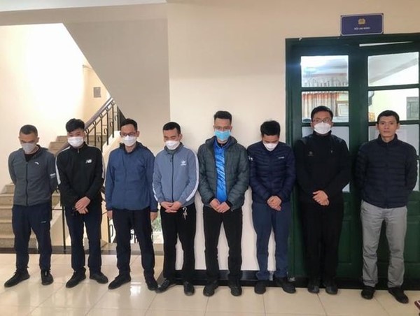 Hà Nội: Tạm giữ 9 cán bộ Trung tâm Đăng kiểm 29-12D