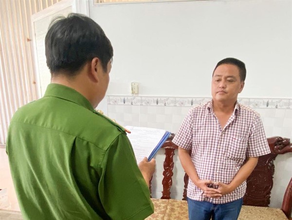 Cần Thơ: Khởi tố vụ án nhận hối lộ tại 3 trung tâm đăng kiểm