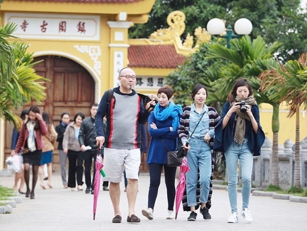 Trung Quốc thí điểm mở cửa du lịch theo đoàn vào Việt Nam từ 15/3