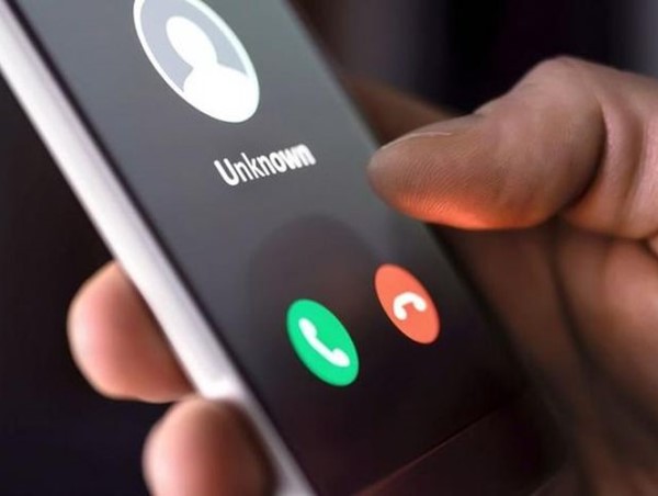 Cảnh báo cuộc gọi lừa đảo nợ cước điện thoại