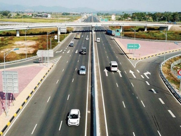 Bổ sung 2 dự án đường bộ cao tốc vào danh mục công trình trọng điểm