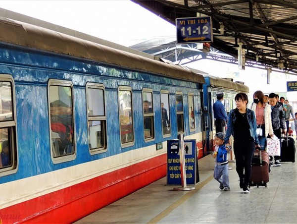 Đường sắt mở bán vé tàu hè tuyến Bắc - Nam