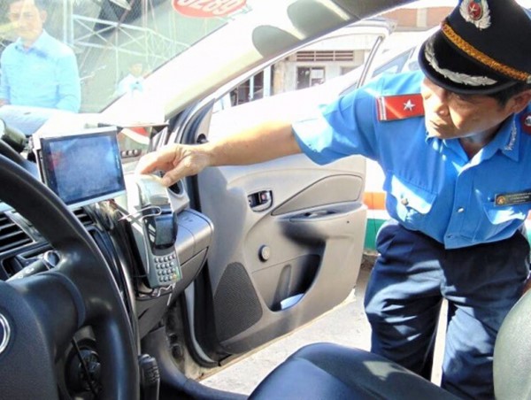 Xử lý các trường hợp không truyền dữ liệu khi xe tham gia giao thông theo quy định