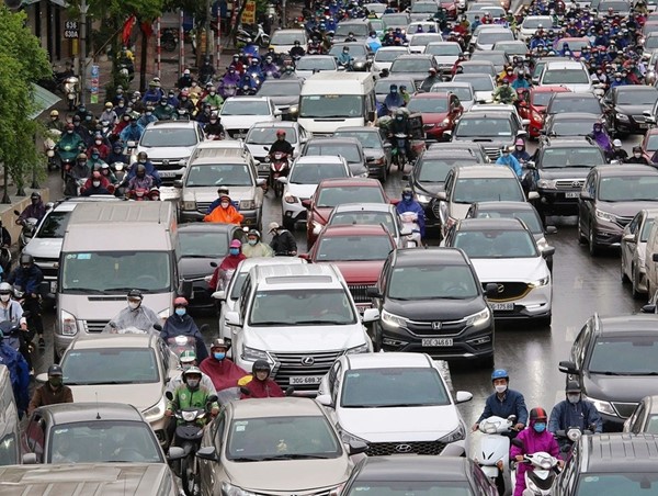 Hà Nội: Trung bình cứ 8 người có 1 người sở hữu ô tô