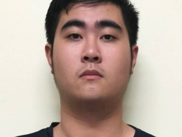 Bắt khẩn cấp đối tượng tàng trữ trái phép vũ khí quân dụng