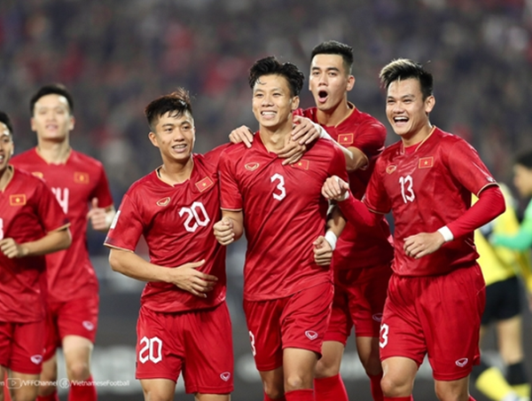BXH FIFA tháng 3/2023: ĐT Việt Nam tăng 1 bậc, vươn lên vị trí thứ 95 thế giới