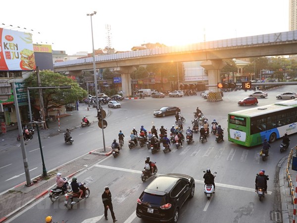 Hà Nội tiếp tục thí điểm tổ chức giao thông nút giao Lê Trọng Tấn - Quang Trung - Văn Khê