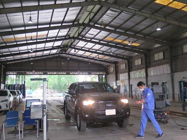 Thực hư thông tin từ chối đăng kiểm xe không chính chủ, phải trình sổ bảo dưỡng
