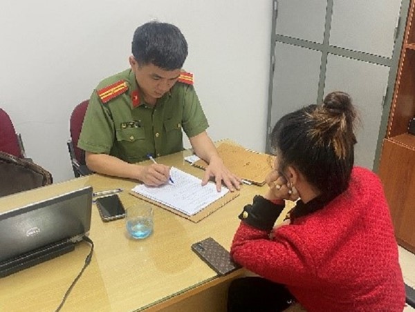 Công an quận Long Biên xử phạt trường hợp xúc phạm lực lượng Công an trên Zalo