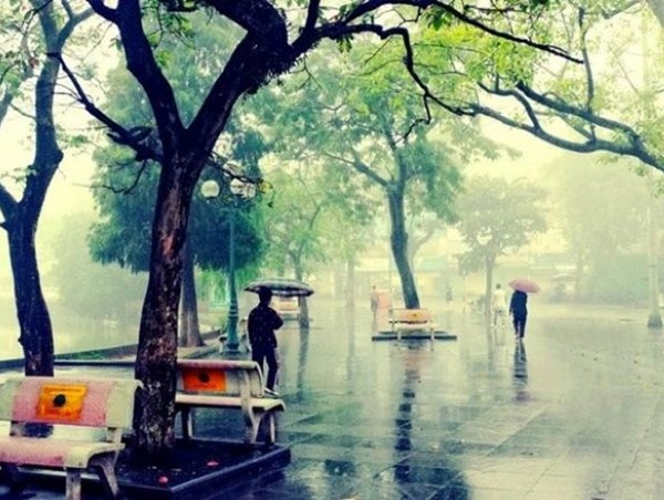 Thời tiết ngày 12/4: Miền Bắc tiếp tục mưa phùn, nồm ẩm