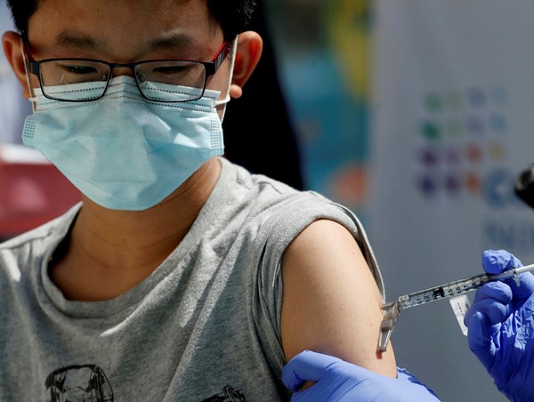 Tăng cường triển khai các biện pháp phòng, chống COVID-19, không để dịch bệnh lây lan ra cộng đồng