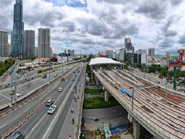 Đề xuất điều chỉnh thời gian triển khai tuyến metro Bến Thành - Tham Lương 