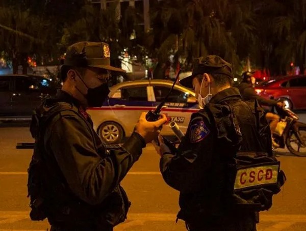 Hà Nội: Xử lý 821 trường hợp vi phạm Luật Giao thông đường bộ trong ngày 19/4