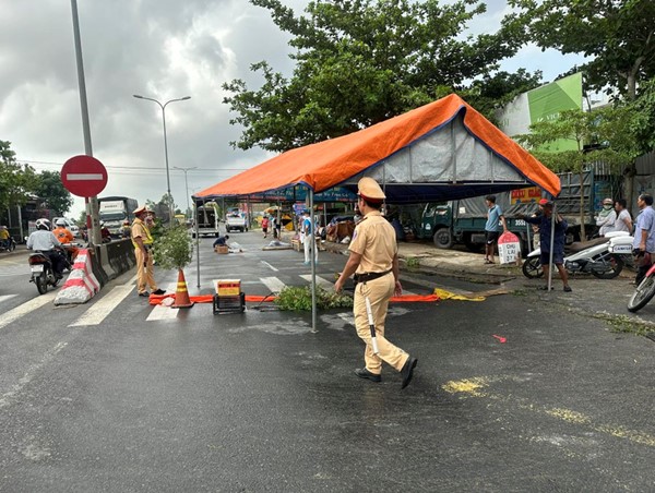 Tai nạn giao thông mới nhất hôm nay (27/4/2023): Tai nạn liên hoàn trên quốc lộ 20, 6 người thương vong