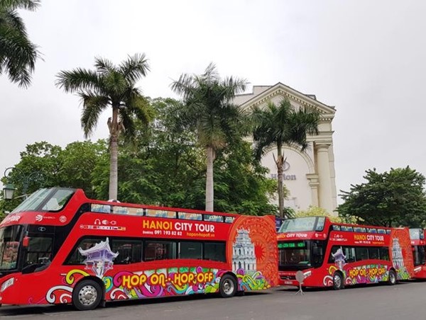 Hà Nội miễn phí vận chuyển khách bằng xe buýt 2 tầng dịp nghỉ lễ 30/4