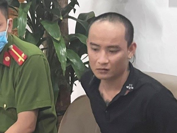 Bắt giữ đối tượng sản xuất pháo hoa nổ