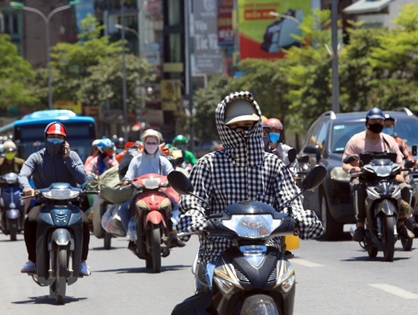 Thời tiết ngày 15/5: Bắc Bộ và Trung Bộ đón nắng nóng trở lại sau đợt mưa dông kéo dài