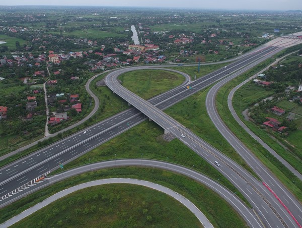 Sửa đổi, bổ sung quy định về quản lý, khai thác và bảo trì công trình đường cao tốc