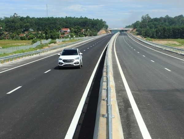 Nghiên cứu bổ sung quy hoạch đường cao tốc Quảng Ngãi - Kon Tum
