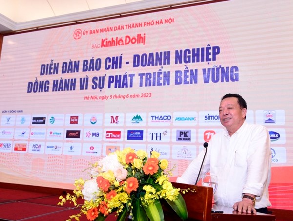 Báo chí giúp tạo chuyển biến tích cực về văn hóa giao thông