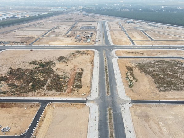 Khẩn trương bàn giao mặt bằng các dự án thành phần Cảng hàng không quốc tế Long Thành