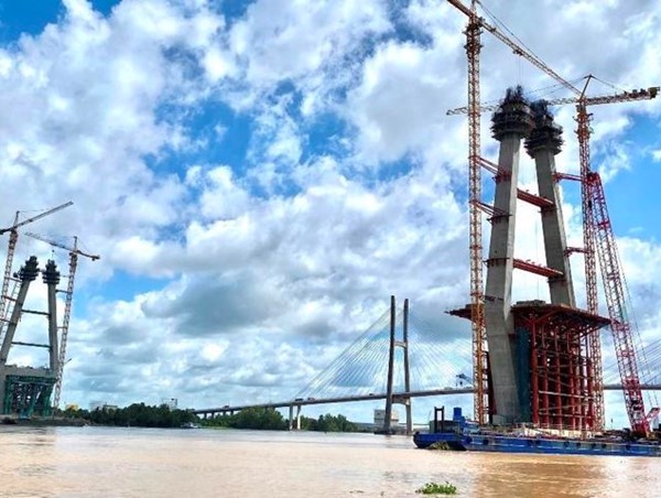Bộ GTVT thúc tiến độ thi công cầu Mỹ Thuận 2