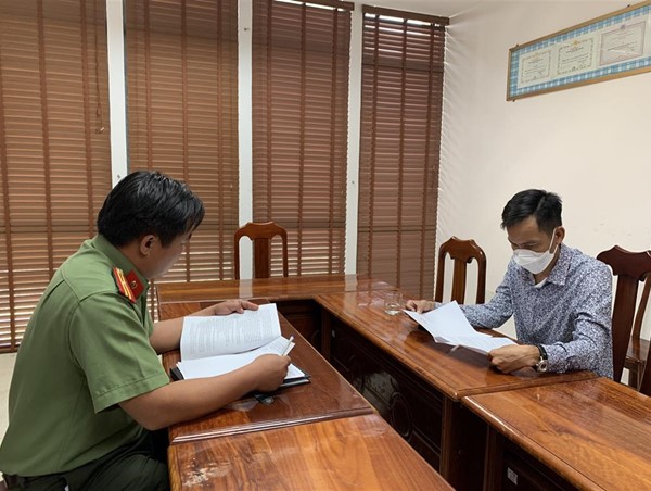 Bị xử phạt 5,5 triệu đồng vì đưa tin xuyên tạc vụ việc gây mất an ninh, trật tự ở Đắk Lắk