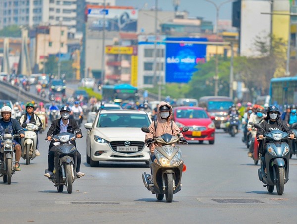 Thời tiết ngày 17/6: Nắng nóng gia tăng ở Bắc Bộ, Trung Bộ