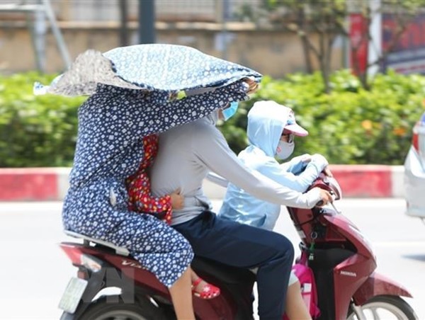 Thời tiết ngày 18/6: Nắng nóng khắp Bắc và Trung Bộ