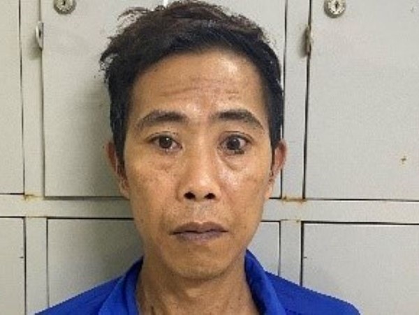 Bắt giữ đối tượng mua bán ma túy tại cổng nghĩa trang