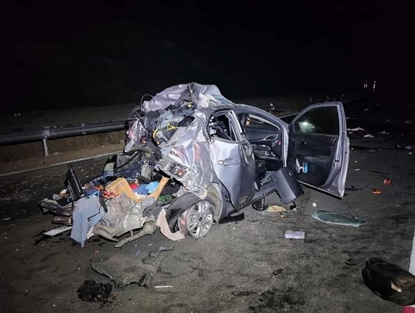 Tai nạn nghiêm trọng trên cao tốc Nha Trang - Cam Lâm, 2 người chết