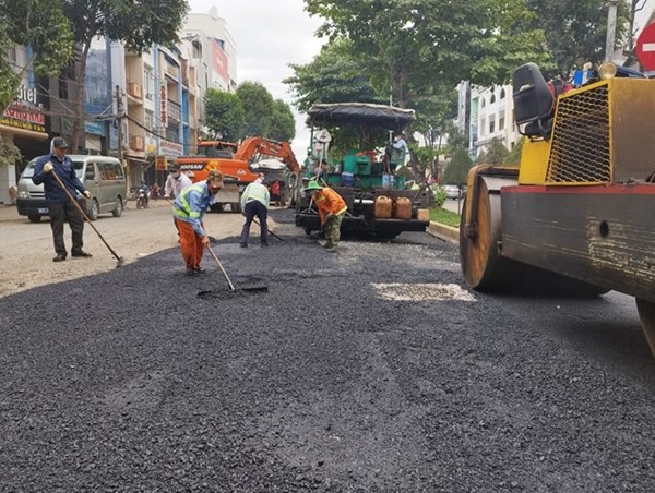 Hòa Bình: Yêu cầu dừng thi công tại các tuyến đường có điểm thi tốt nghiệp THPT