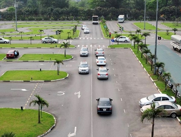 Từ ngày 1/8/2023, tăng phí sát hạch bằng lái xe