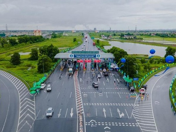 Từ ngày 1/7, giảm giá vé xe lưu thông trên 4 tuyến cao tốc của VEC 