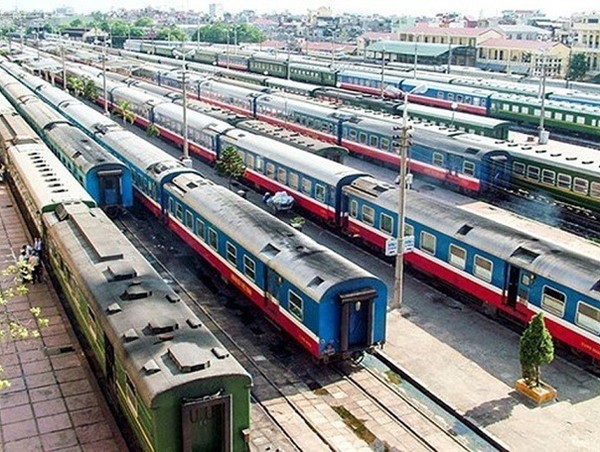 Đề xuất thay đổi lộ trình thực hiện niên hạn sử dụng phương tiện giao thông đường sắt