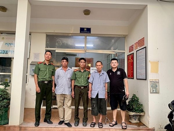 Kịp thời giúp đỡ, tìm kiếm người thân cho cụ ông 90 tuổi đi lạc