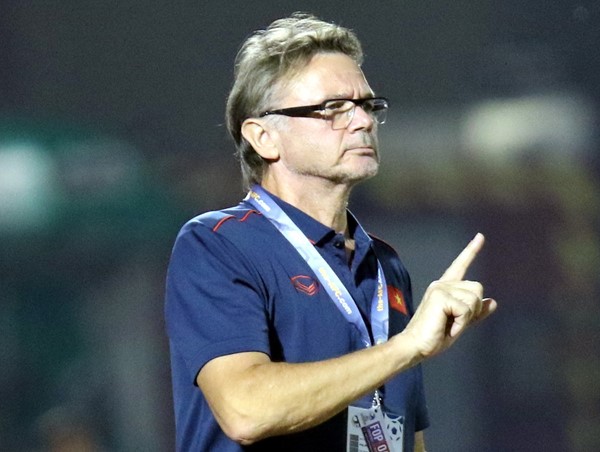 HLV Philippe Troussier nói gì sau lễ bốc thăm Vòng loại World Cup 2026?
