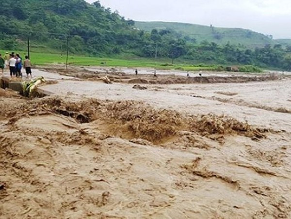 Cảnh báo lũ quét, sạt lở đất, sụt lún đất do mưa lũ hoặc dòng chảy tại các tỉnh thuộc khu vực Hoà Bình, Thanh Hoá