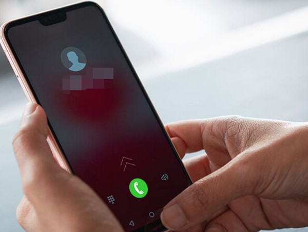 Dính bẫy lừa đảo khoá sim điện thoại, người đàn ông bị mất 400 triệu đồng