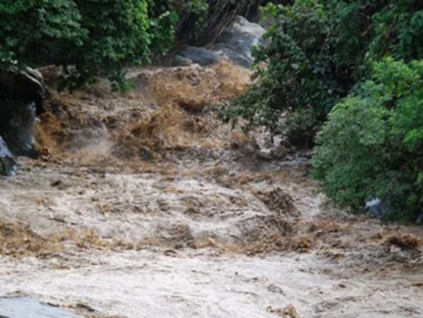 Thời tiết ngày 7/8: Miền Bắc tiếp tục mưa lớn, đề phòng lũ quét 