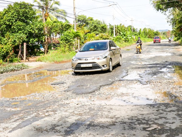 Xử lý hư hỏng nền, mặt đường trên Quốc lộ 80, Quốc lộ N1, tỉnh Kiên Giang
