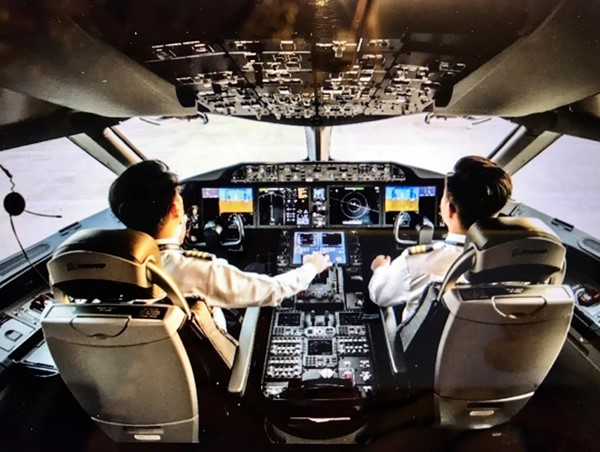 Xác định nguồn tiền lương bổ sung để VNA trả cho phi công người Việt Nam