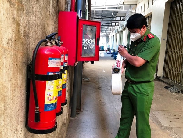 Hà Nội tăng cường công tác phòng cháy, chữa cháy trong quản lý, sử dụng điện